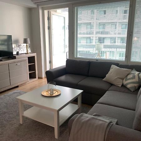 Modern One Bedroom Apartment Nearby Airport 반타 외부 사진